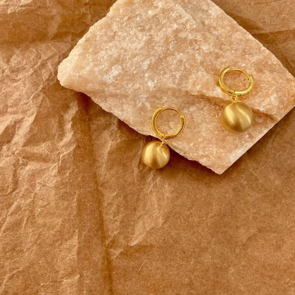 18K Gold Plated Brushed Ball Drops Viavia Earrings